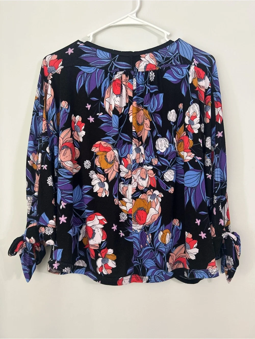 Free People Boho Blouse XS Black Blue Floral Tie Cuff Long Sleeve Button Front